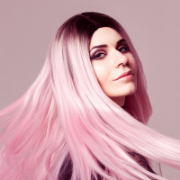 Аватарка розовые волосы