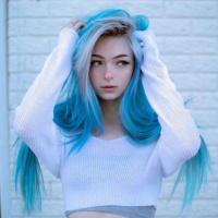 Фотки с синими волосами