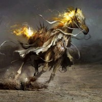 Лошадь с гривой и хвостом из огня скачет по пустоши.