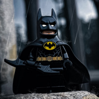 Готэм в сумерках, LEGO Batman под дождем