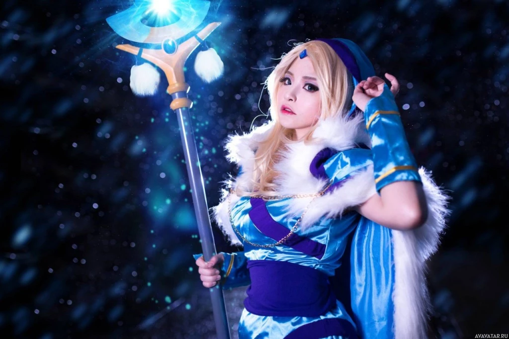 Костюм Crystal Maiden