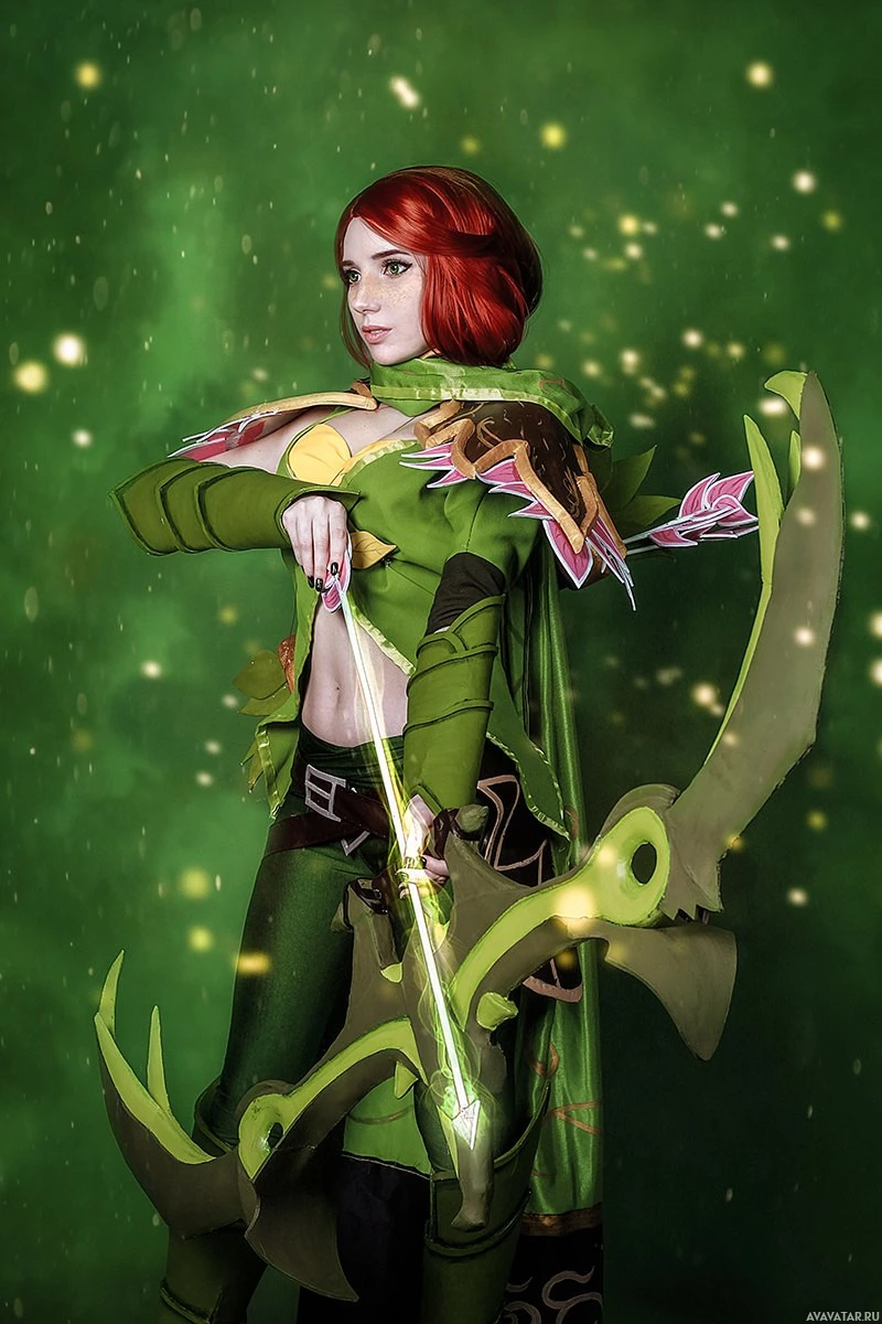 Косплей персонажа Dota 2 Windranger