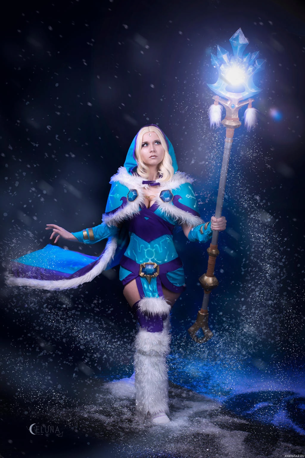 Костюм зимней страны чудес Dota 2 Crystal Maiden