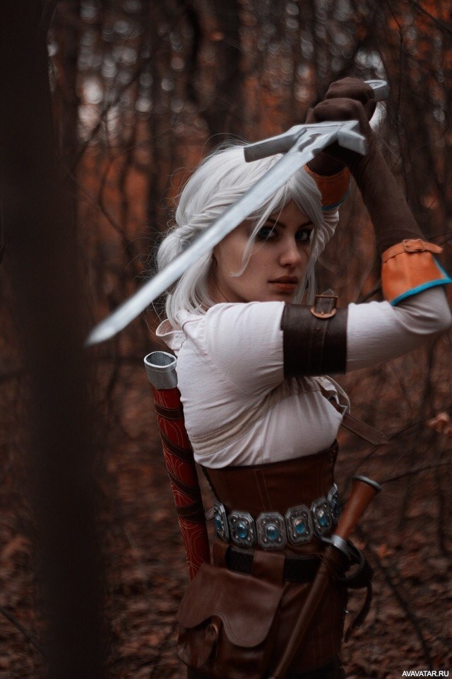 Ciri cosplay - свидетельство непреходящей силы видеоигр