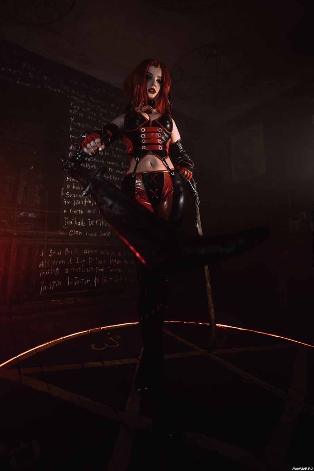 Косплей как Bloodrayne в игре