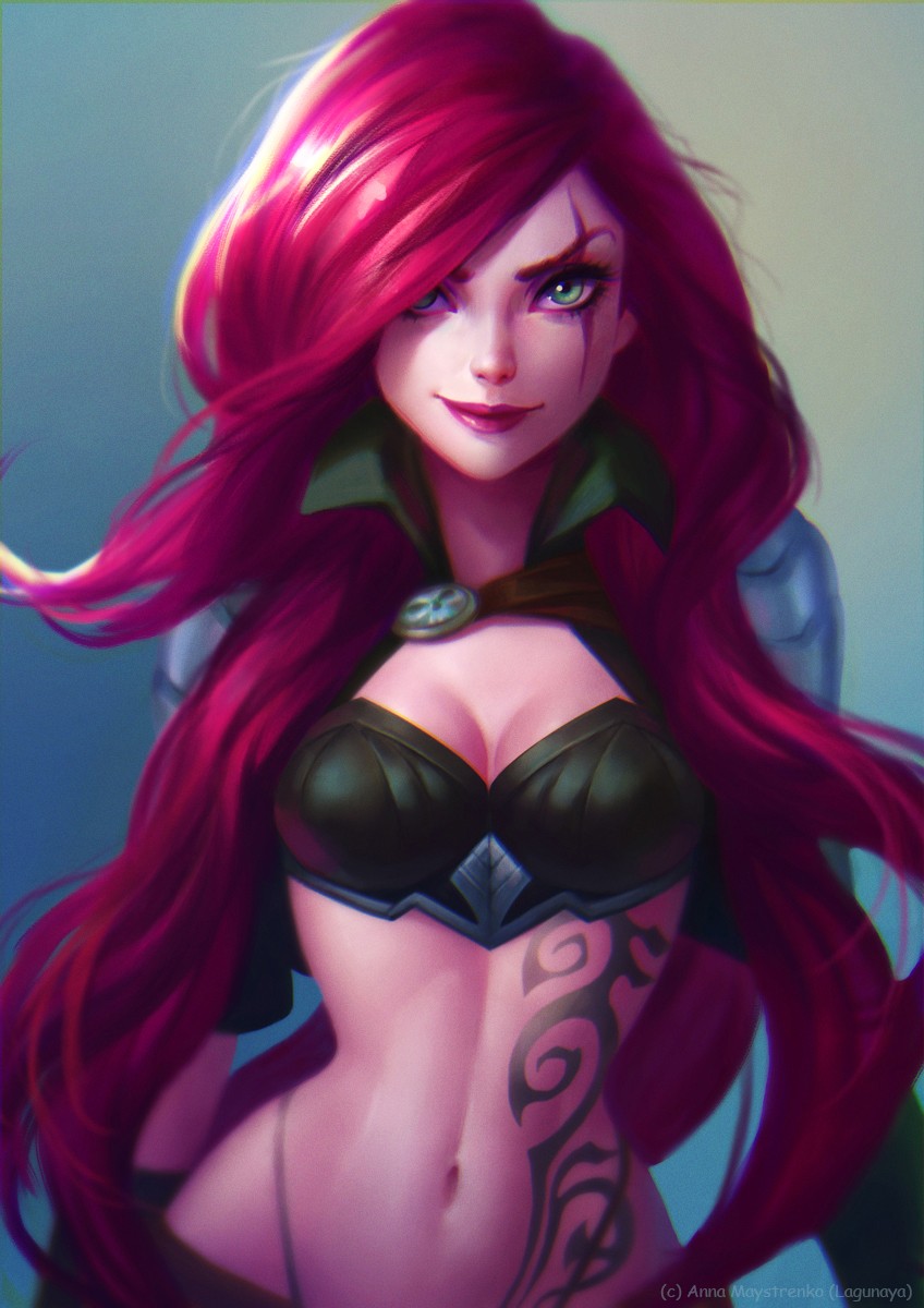 Слегка улыбающаяся Katarina из игры League of Legends | Картинка на аву